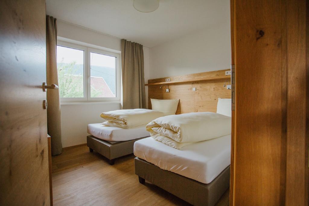 Apartmenthaus Strasswirt De Luxe Tröpolach Dış mekan fotoğraf