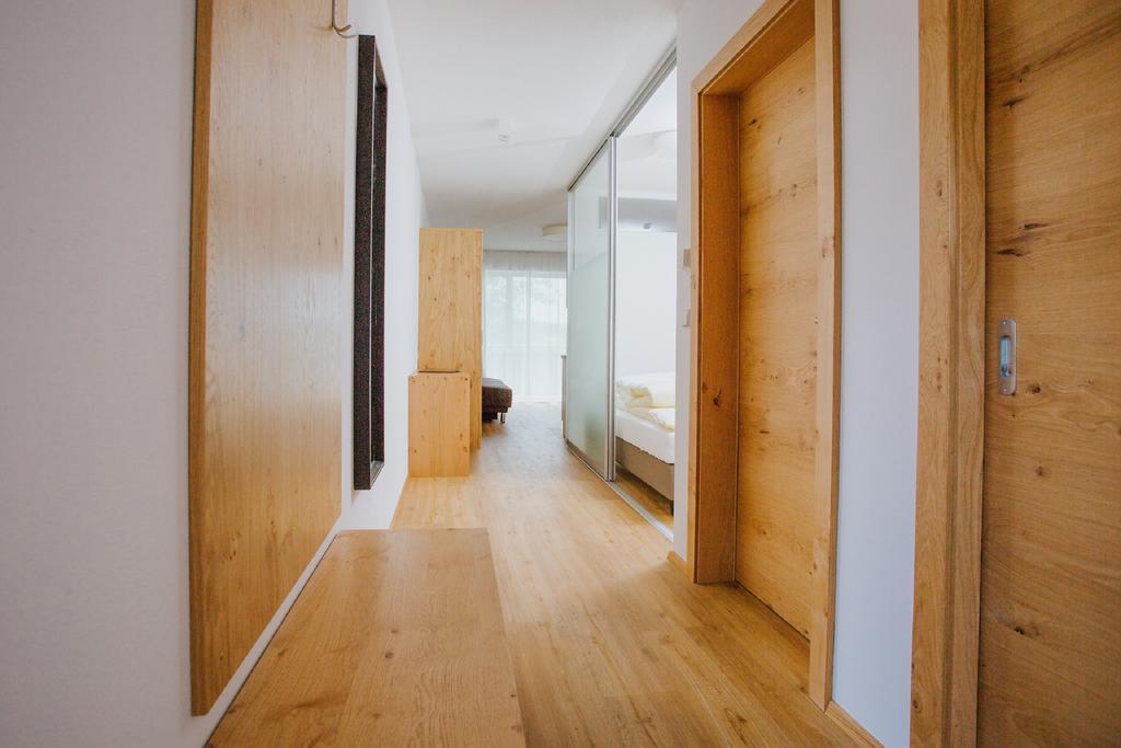 Apartmenthaus Strasswirt De Luxe Tröpolach Dış mekan fotoğraf