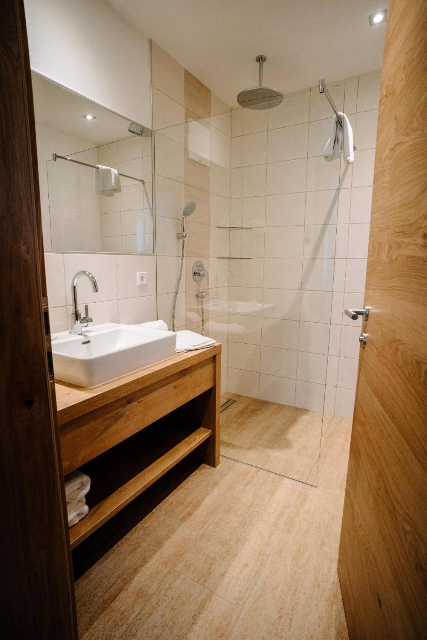 Apartmenthaus Strasswirt De Luxe Tröpolach Dış mekan fotoğraf